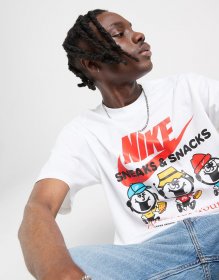 Nike Sneaks T-Shirt