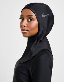 Nike Modest Schwimm-Hijab
