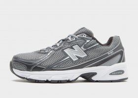 New Balance 740