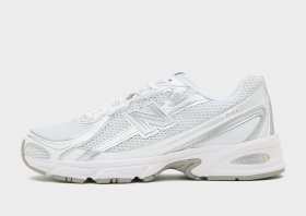New Balance 740