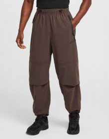 Nike Tech Woven Oversized Trousers
