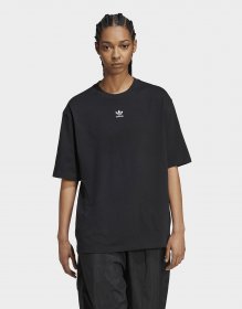 adidas Originals Essentials Boyfriend T-Shirt