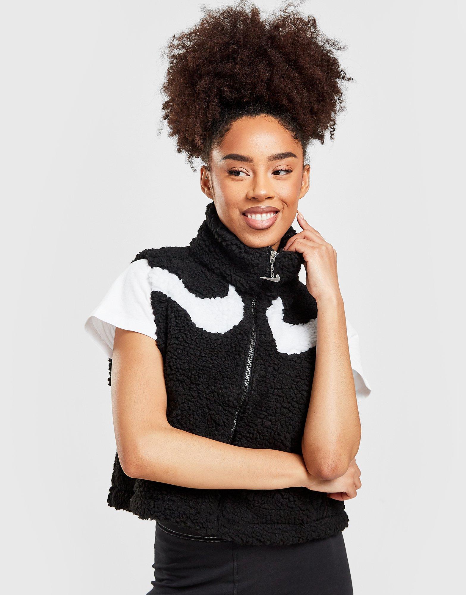 Nike Swoosh Sherpa Weste Damen