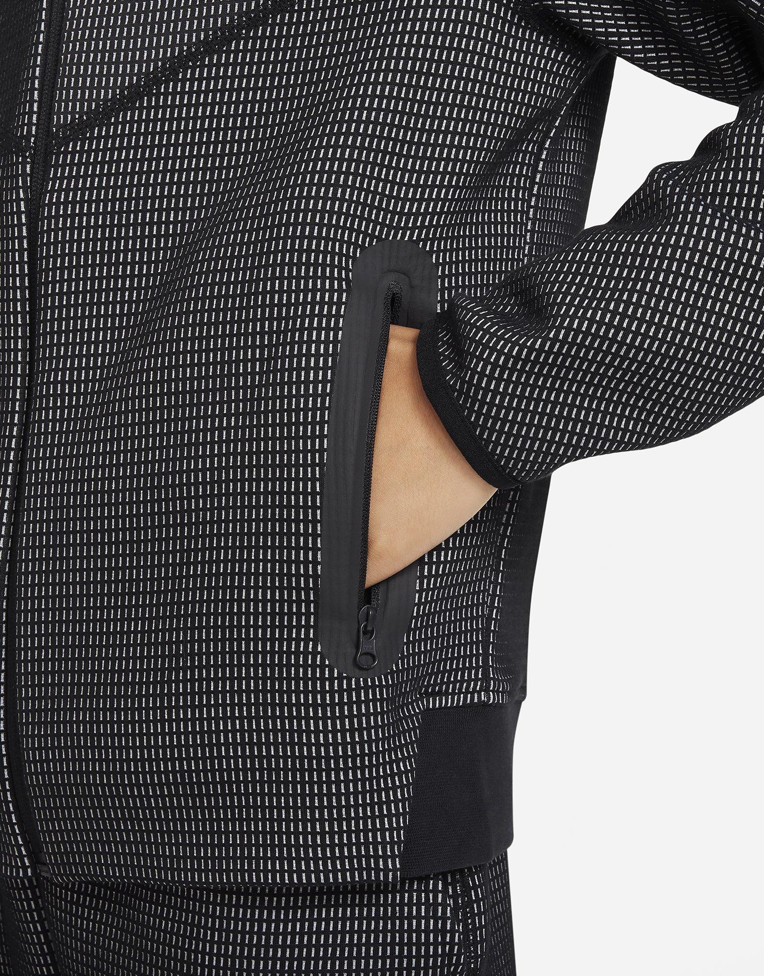 Nike NIKE SPORTSWEAR TECH