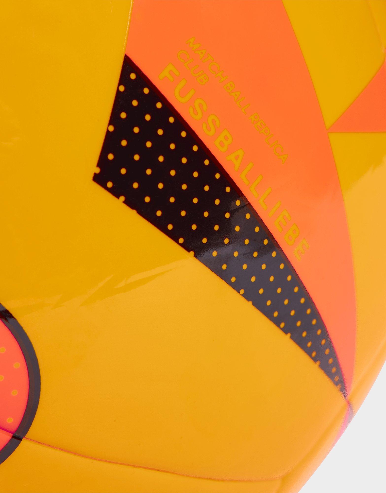 adidas Fußballliebe Club Ball