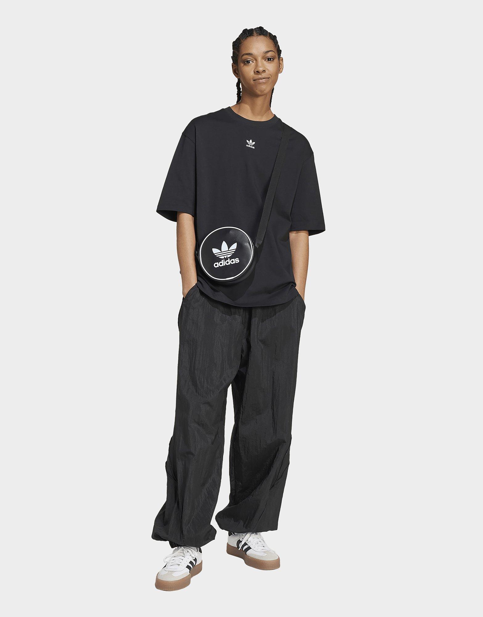 adidas Originals Essentials Boyfriend T-Shirt