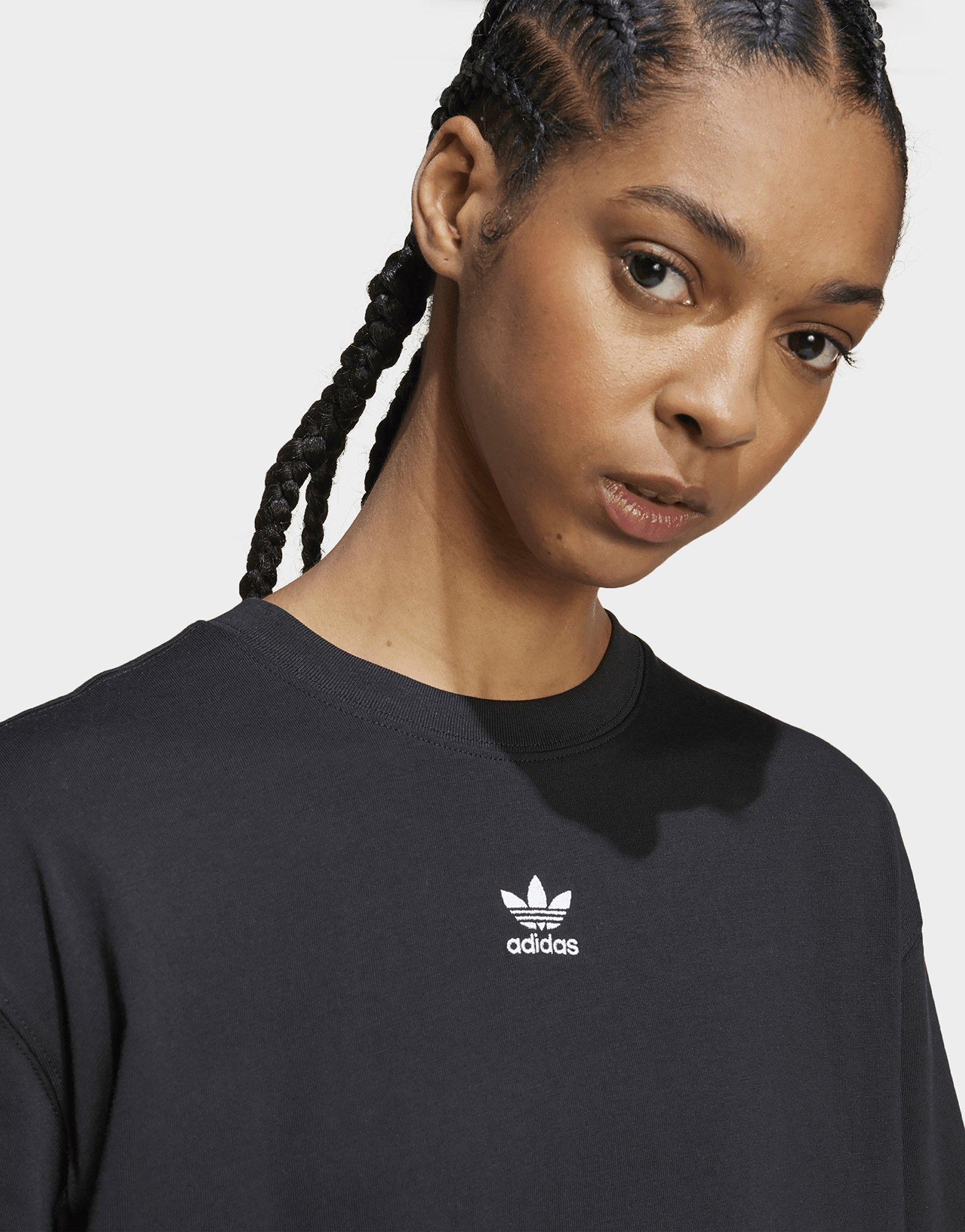 adidas Originals Essentials Boyfriend T-Shirt