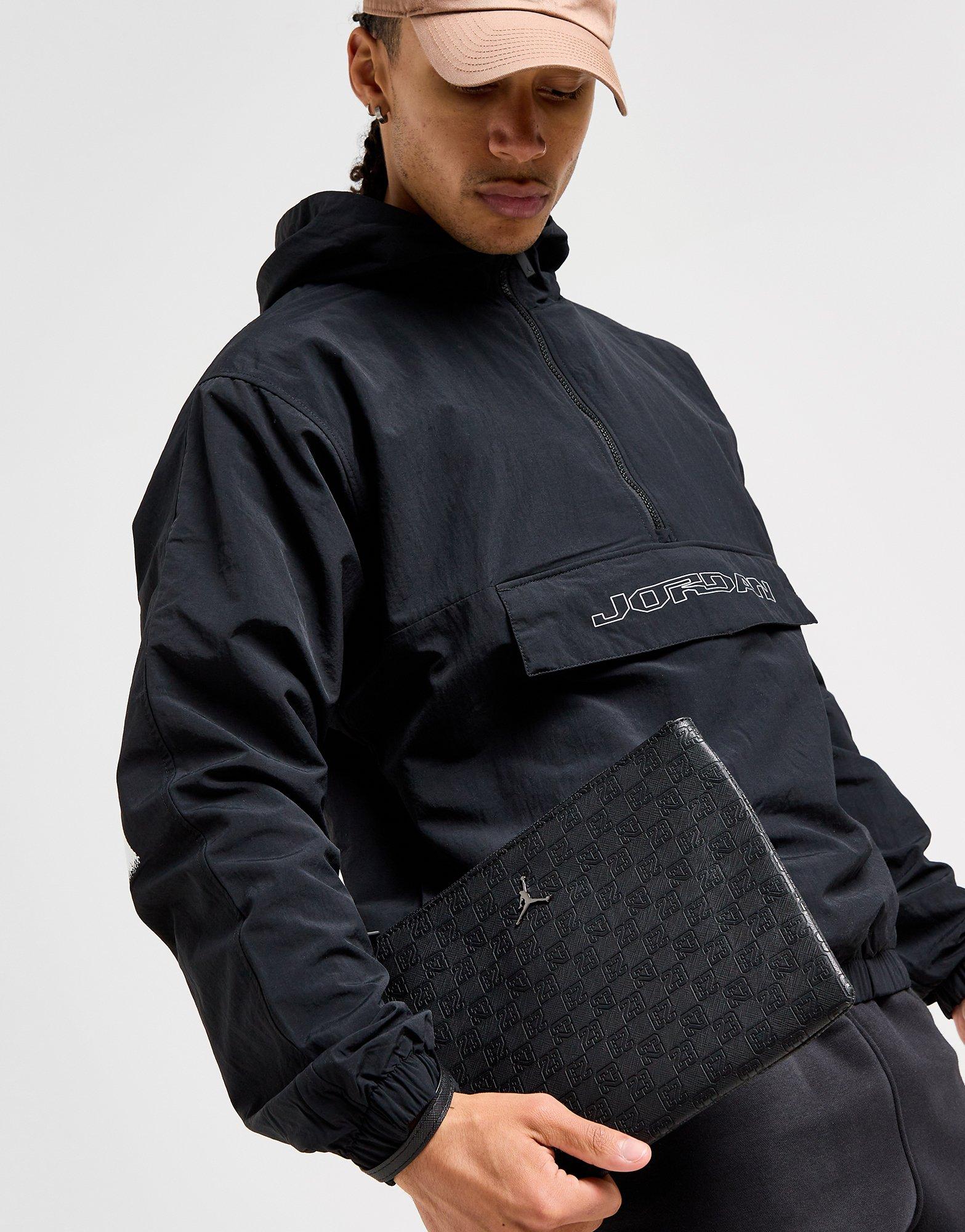 Jordan Monogram Beuteltasche
