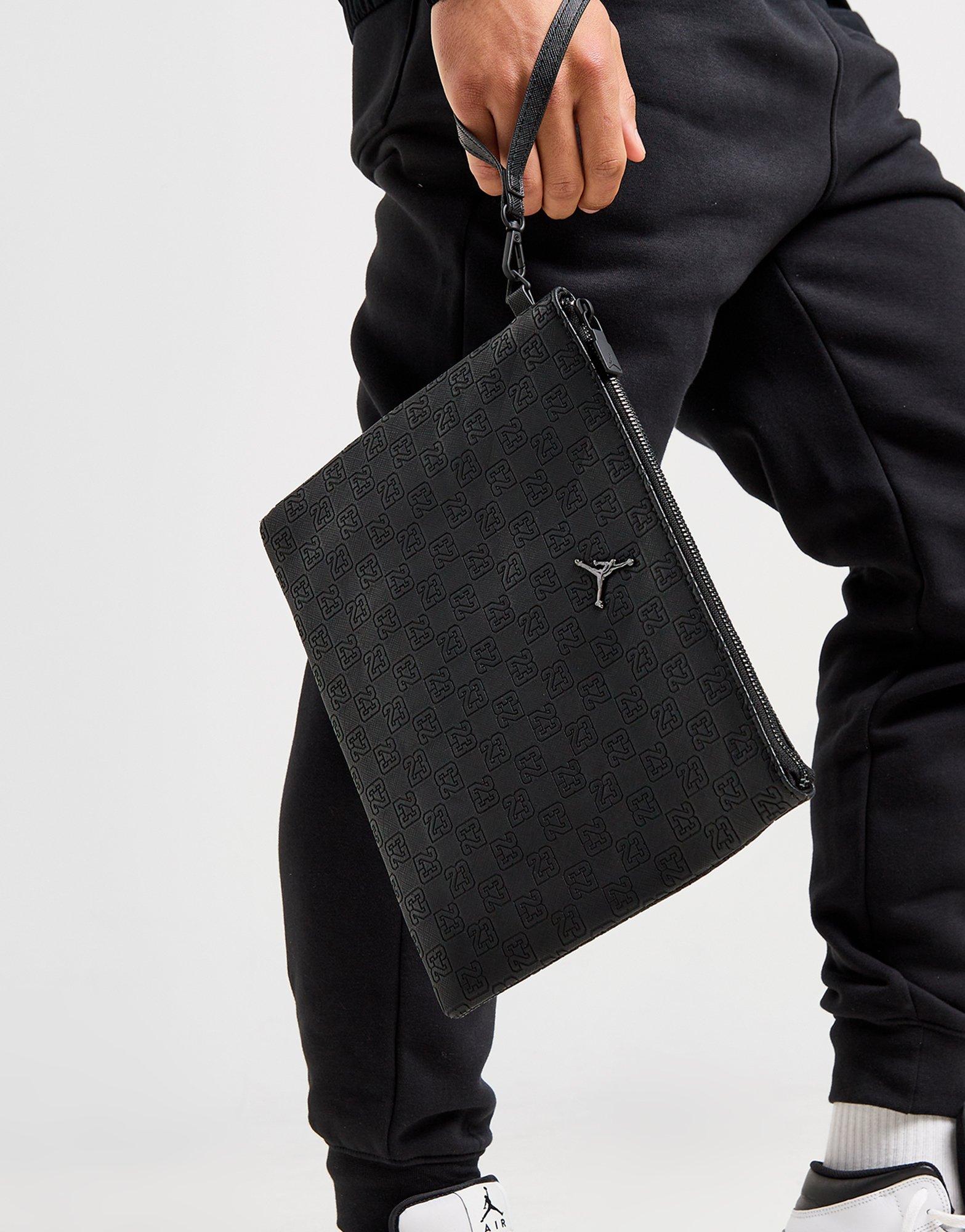 Jordan Monogram Beuteltasche