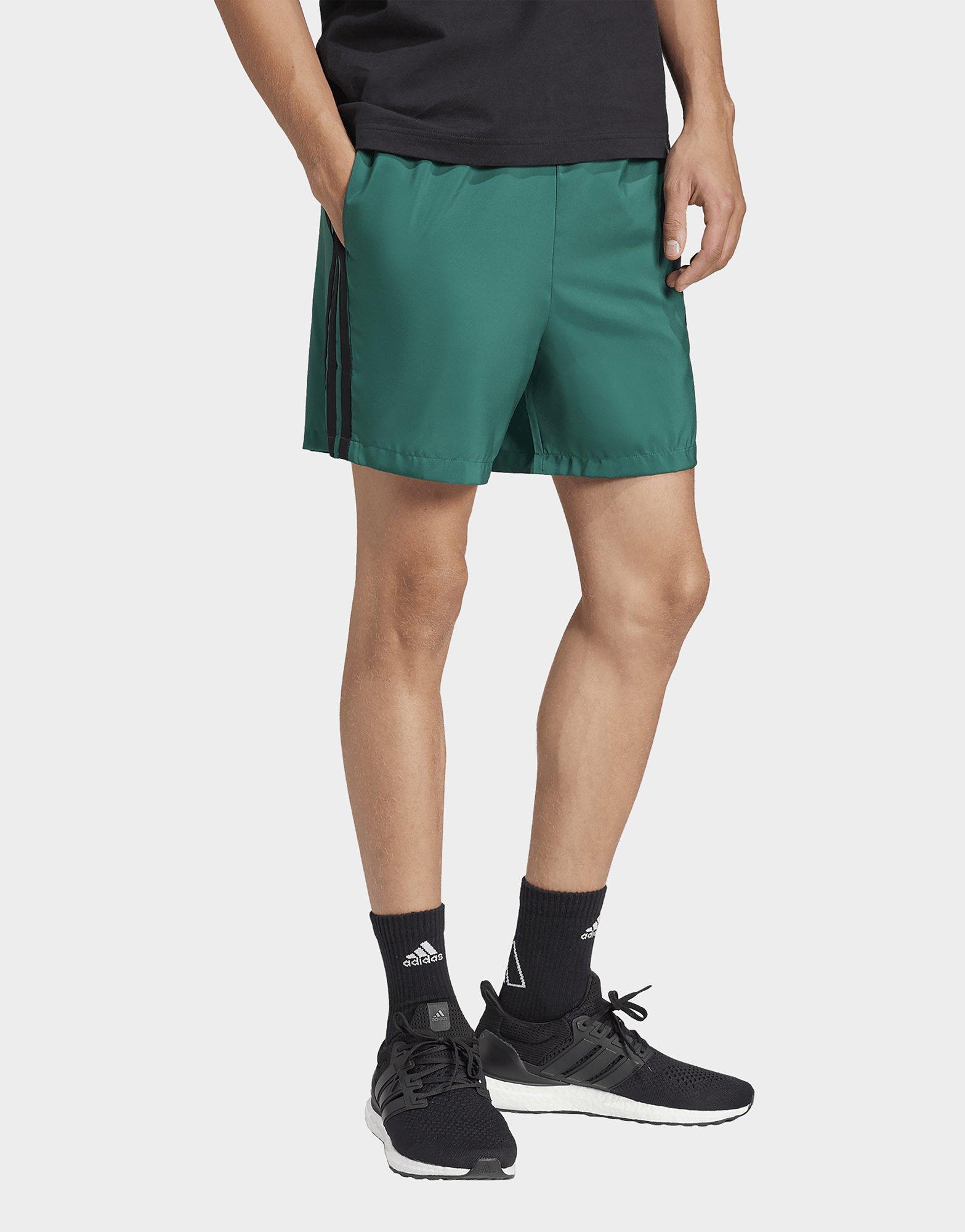 adidas Essentials 3-Streifen Chelsea Shorts