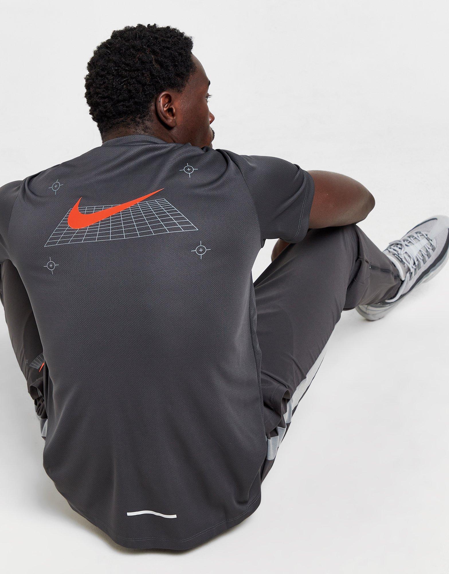 Nike Performance T-Shirt