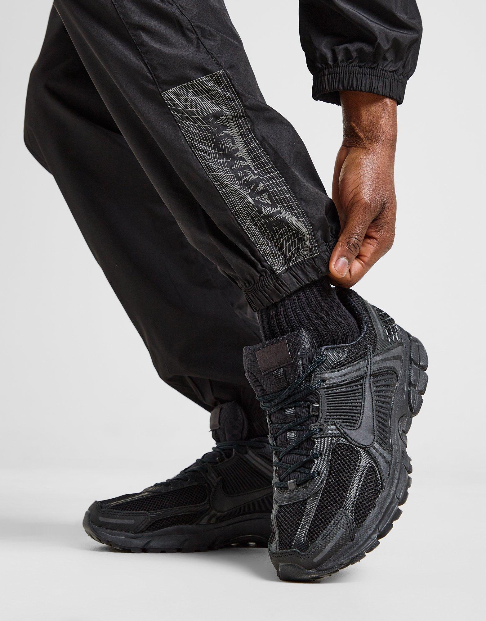 McKenzie Hoxton Woven Trainingshose