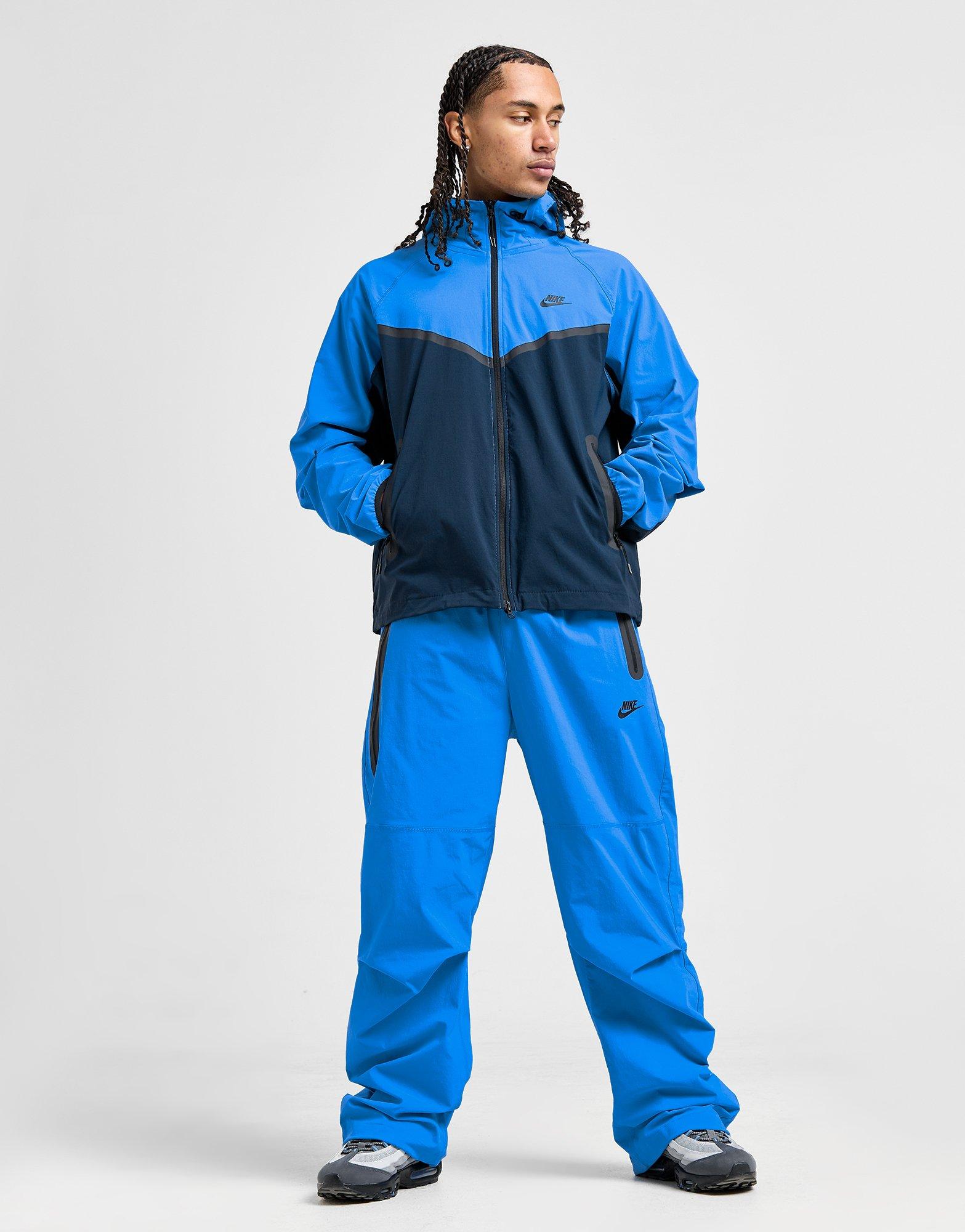 Nike MEN\'S OVERSIZED WOVEN