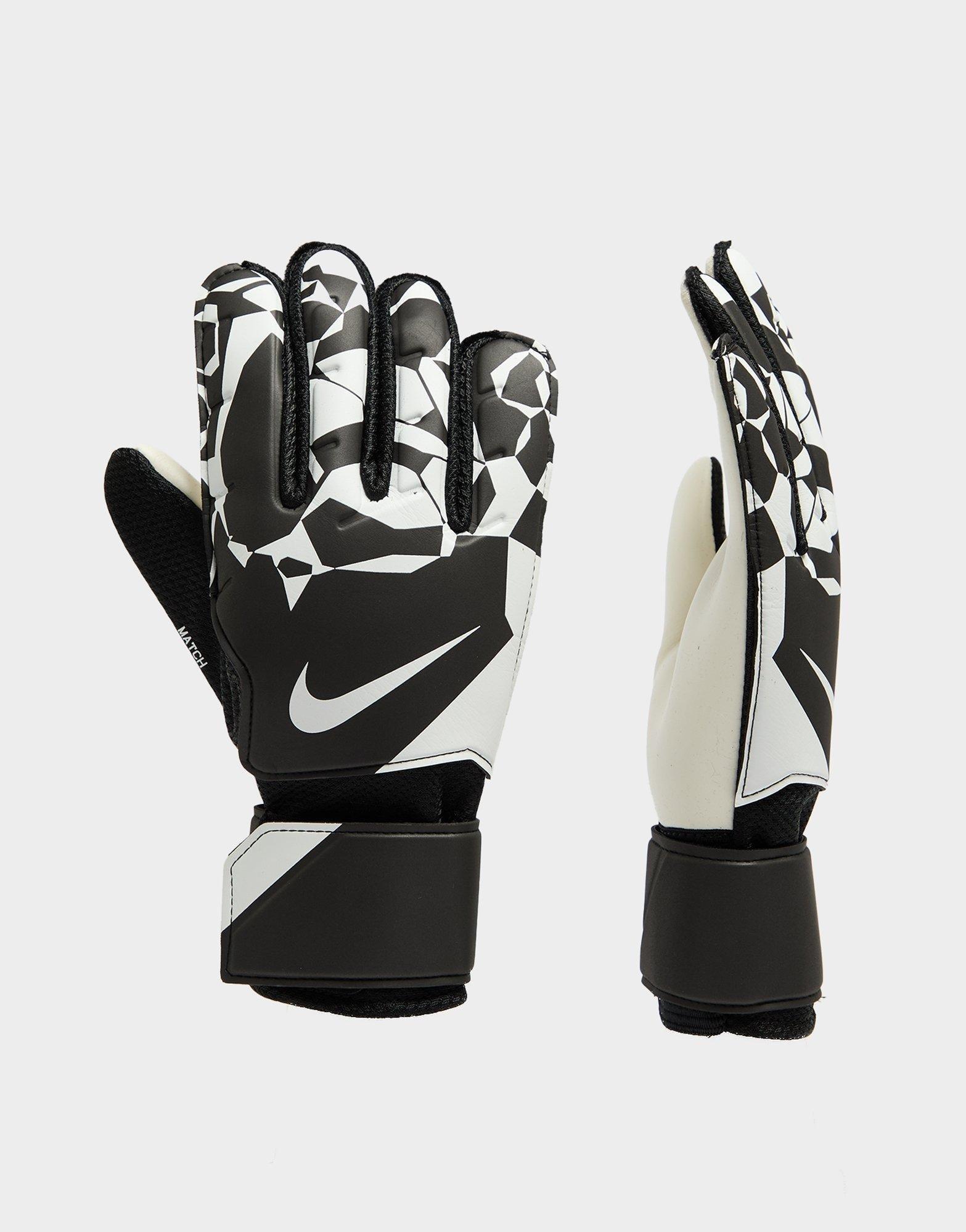 Nike Match Torwarthandschuhe