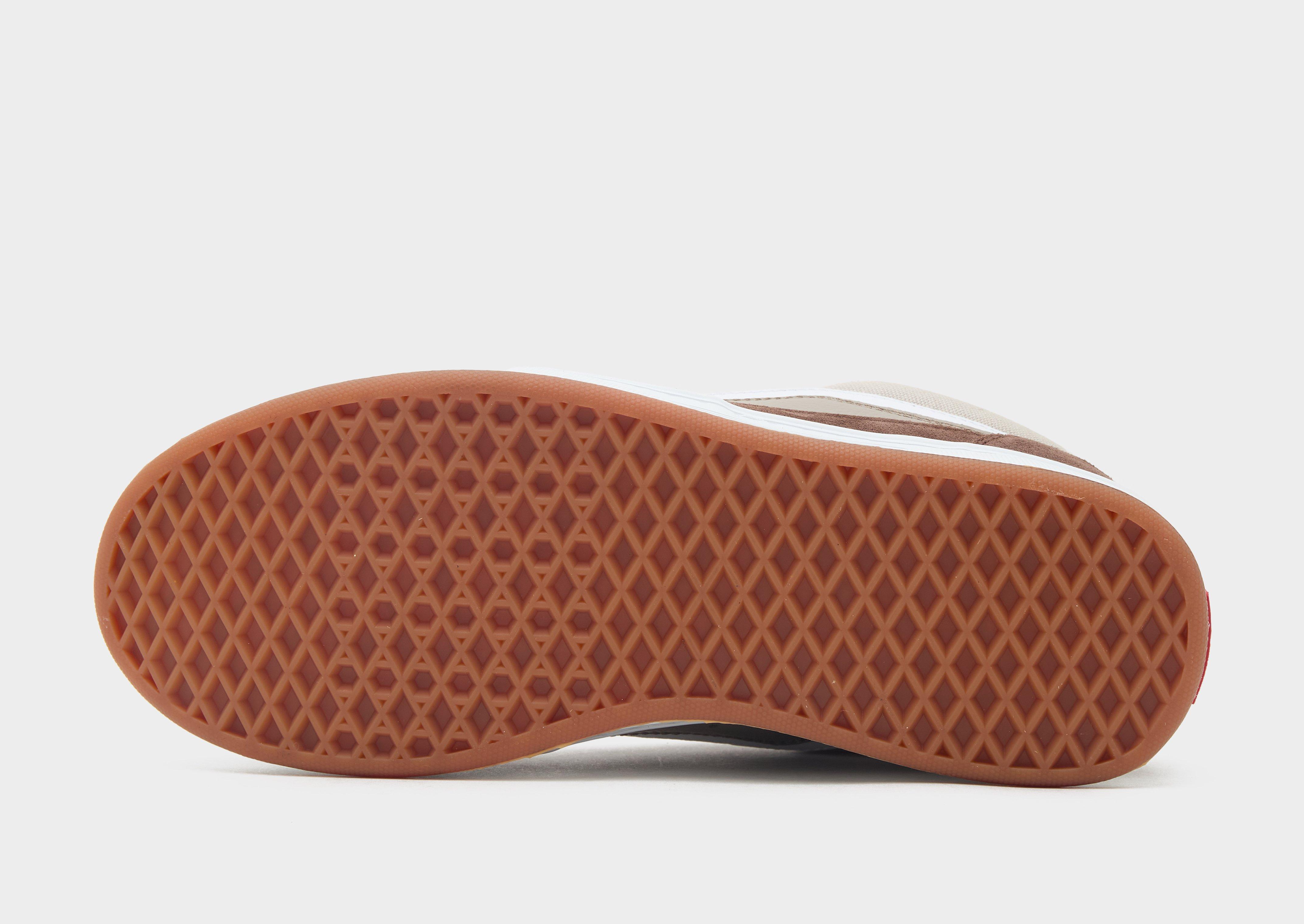 Vans Estazzo