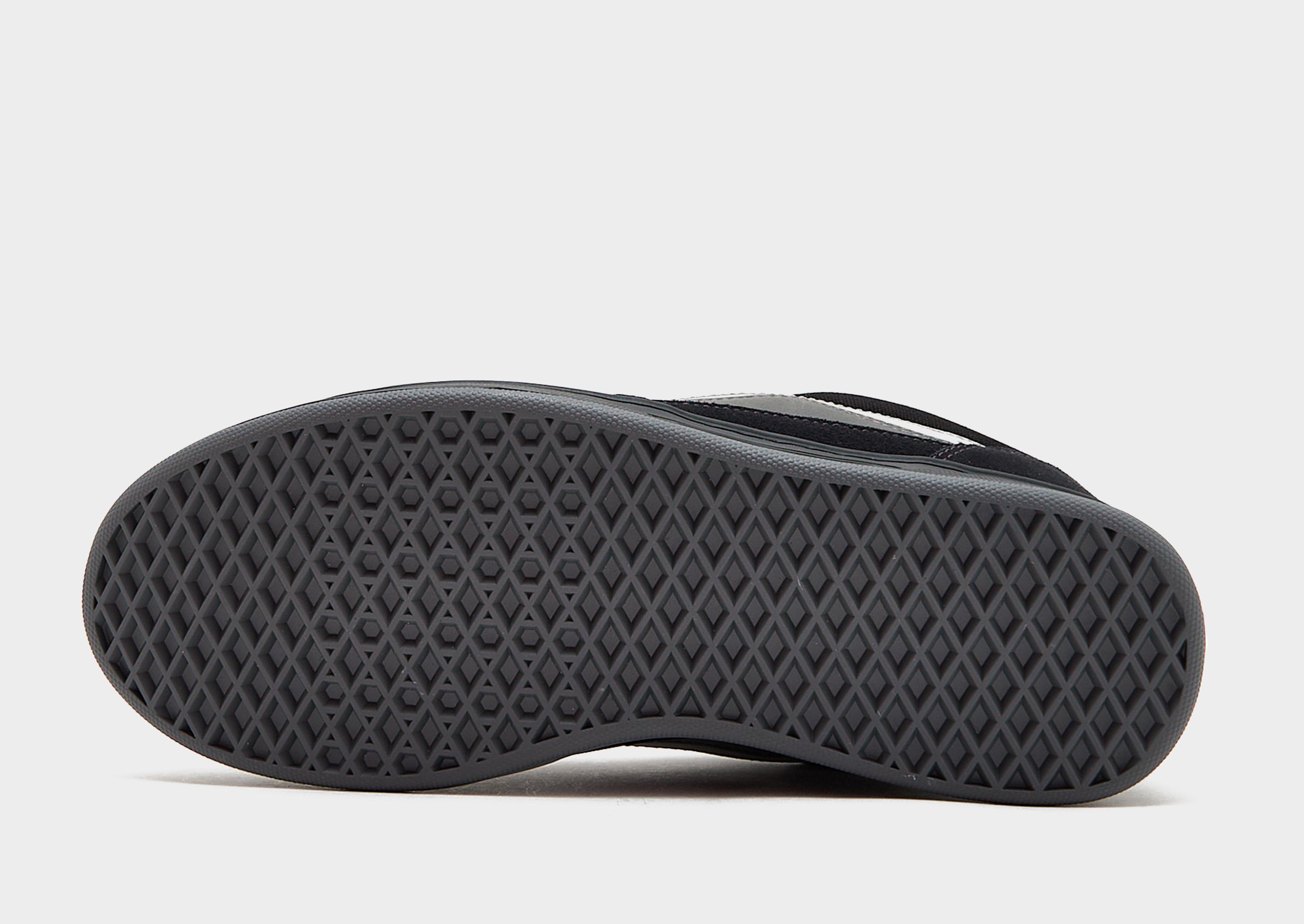 Vans Estazzo