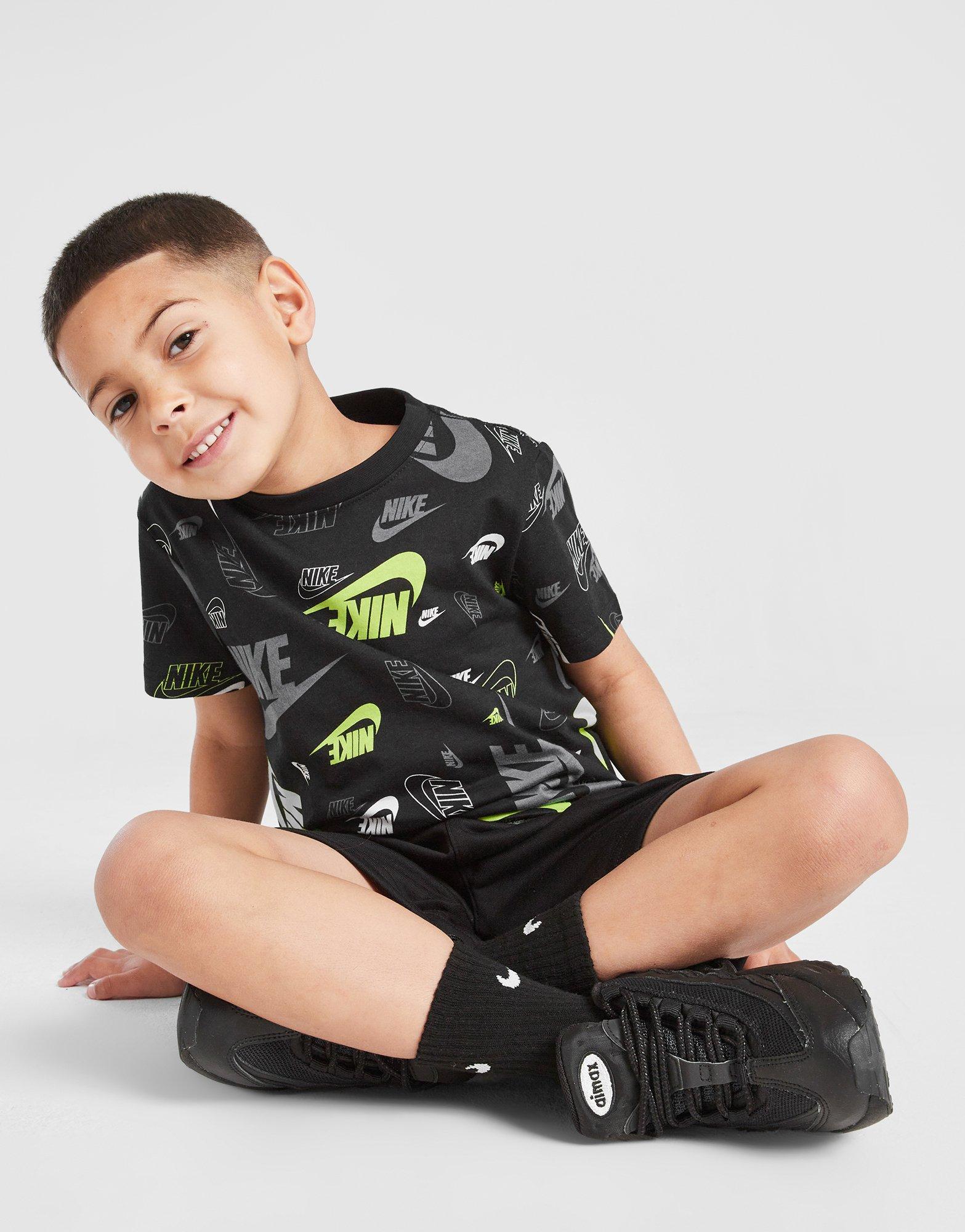 Nike All Over Print Crew T-Shirt/Shorts Set Kleinkinder