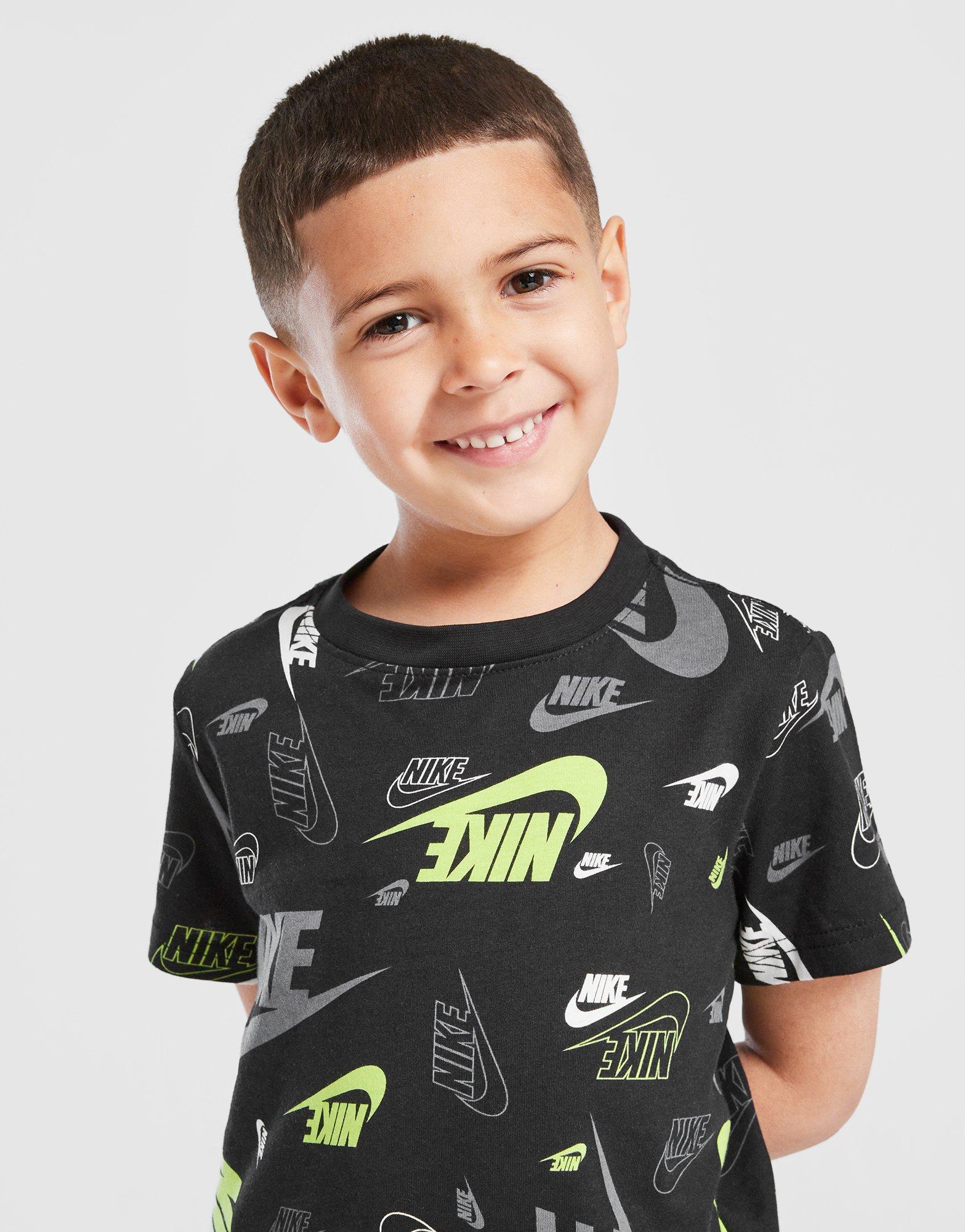 Nike All Over Print Crew T-Shirt/Shorts Set Kleinkinder