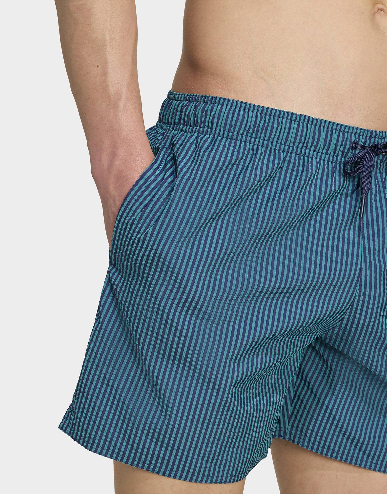 adidas Seersucker Gestreifte Badeshorts 5 Zoll
