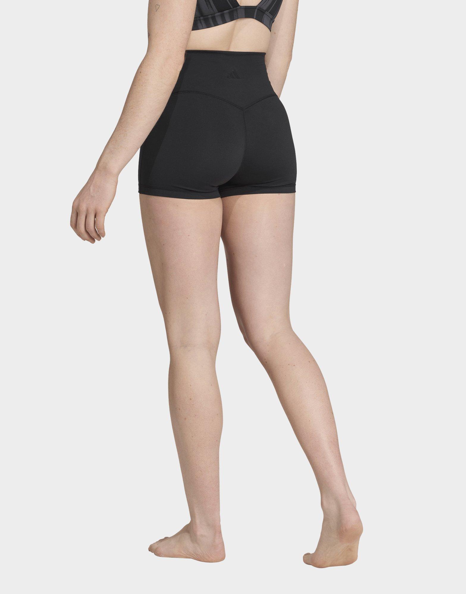 adidas All-Me Sculpt Booty kurze Leggings