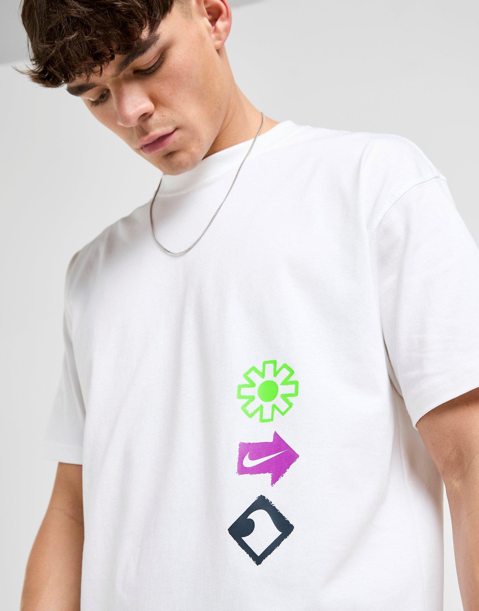 Nike Dolphin Back Graphic T-Shirt