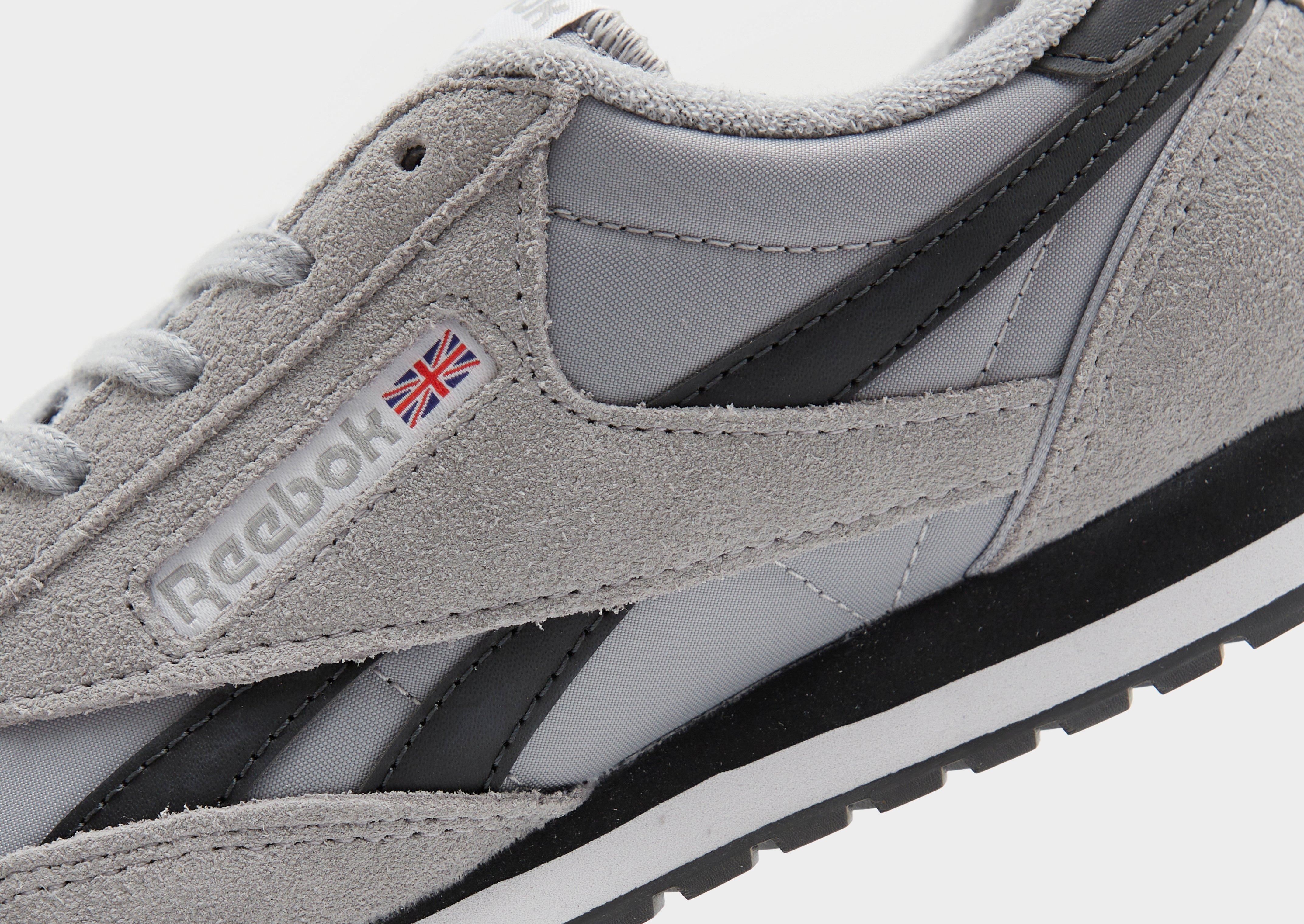 Reebok AZ II