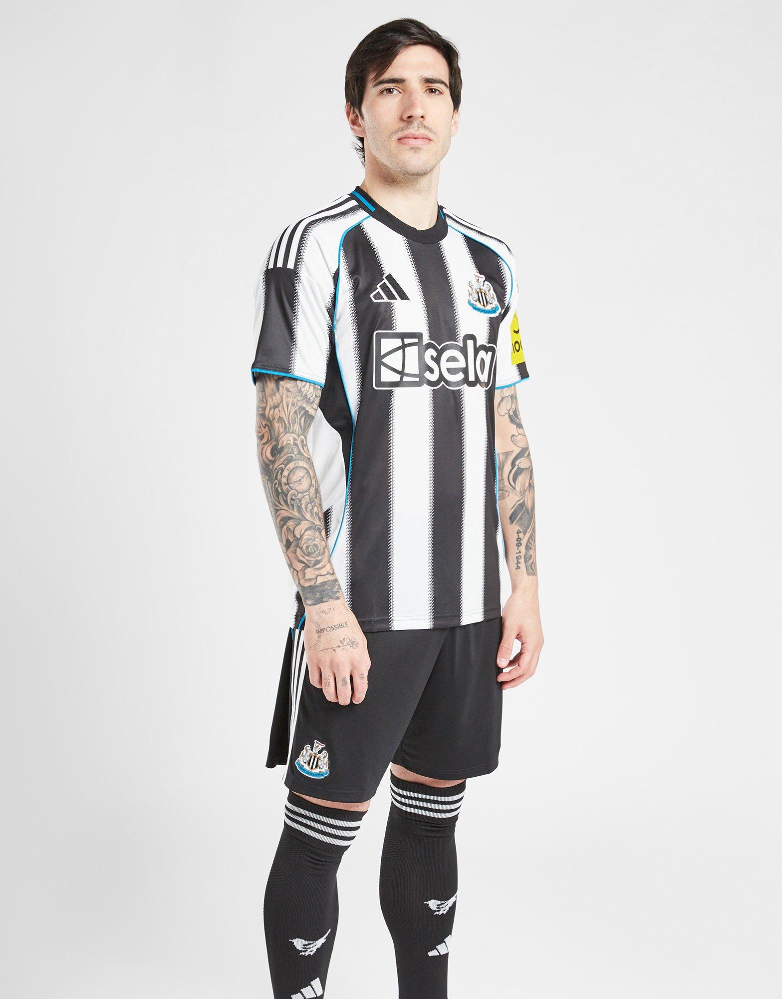 adidas Newcastle United FC 2025/26 Heim Shorts