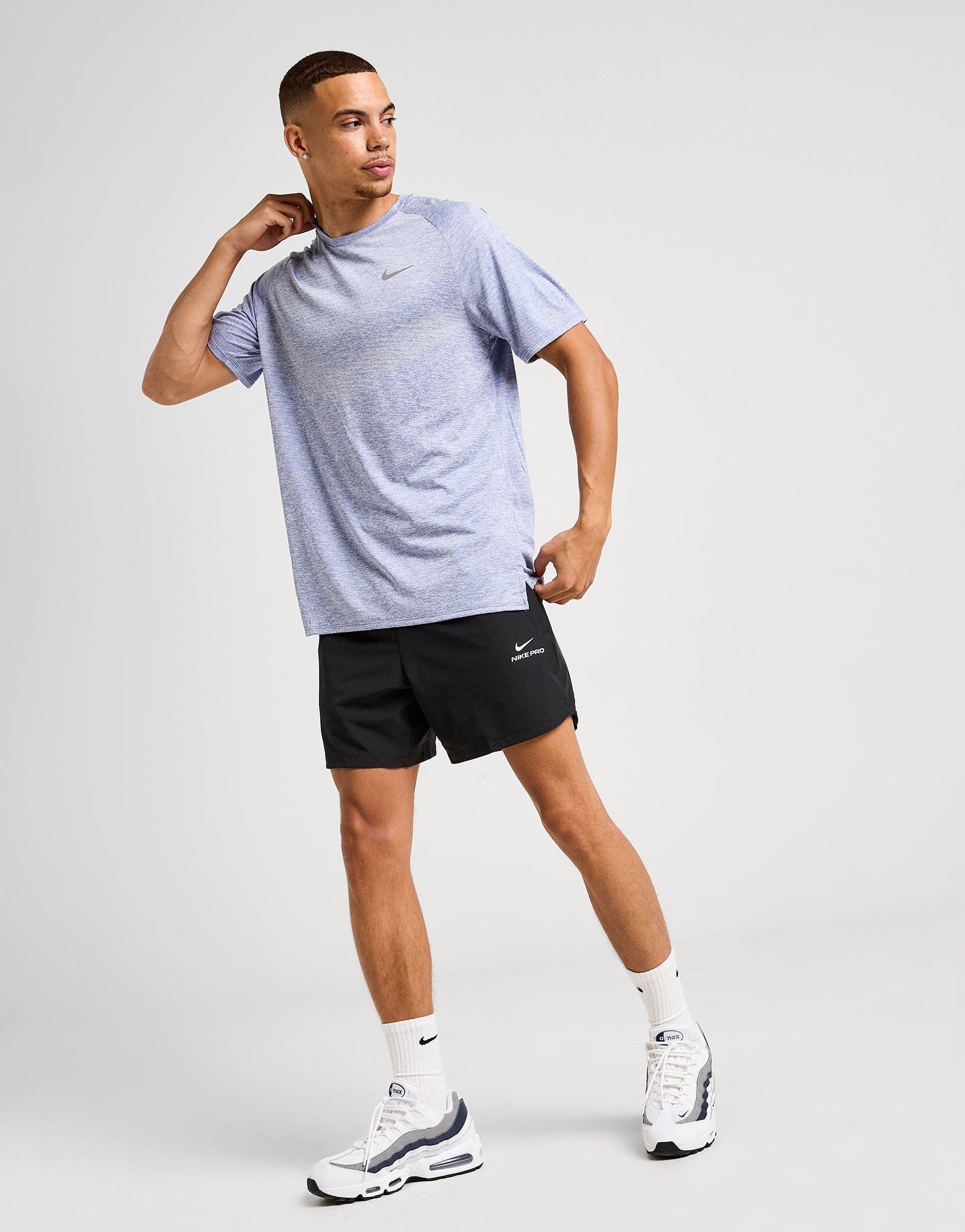 Nike Stride T-Shirt