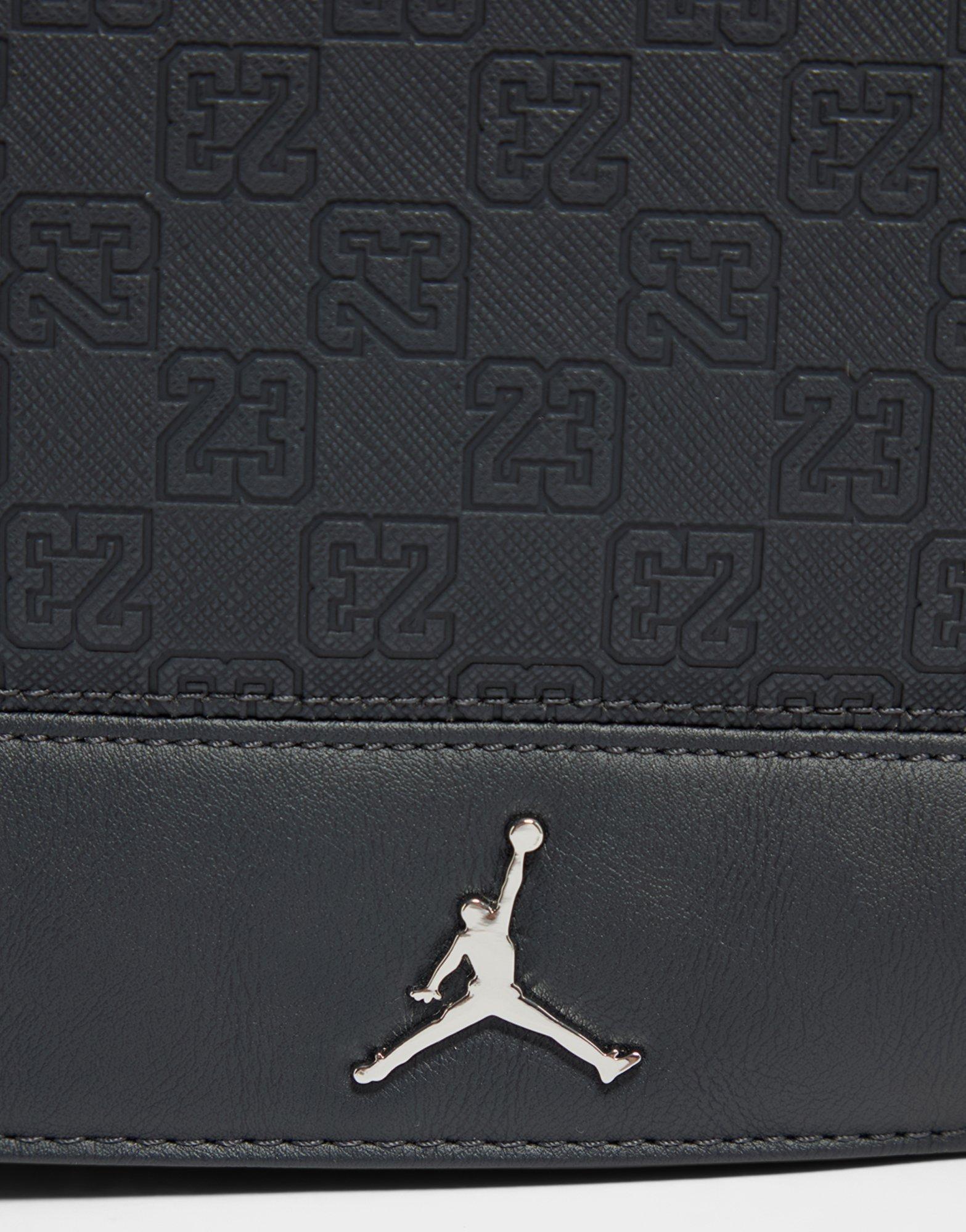 Jordan Monogram Umhängetasche
