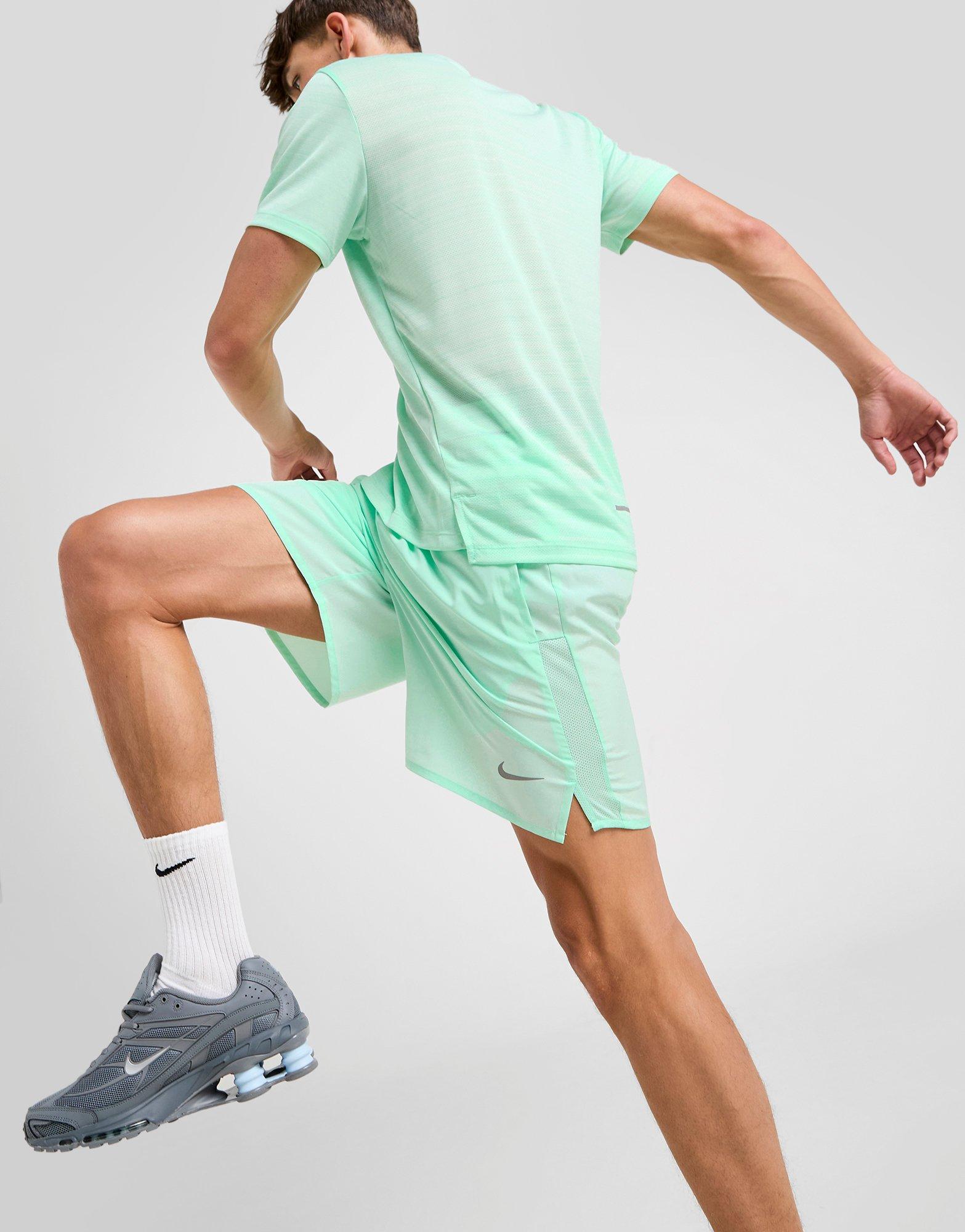 Nike Challenger Shorts