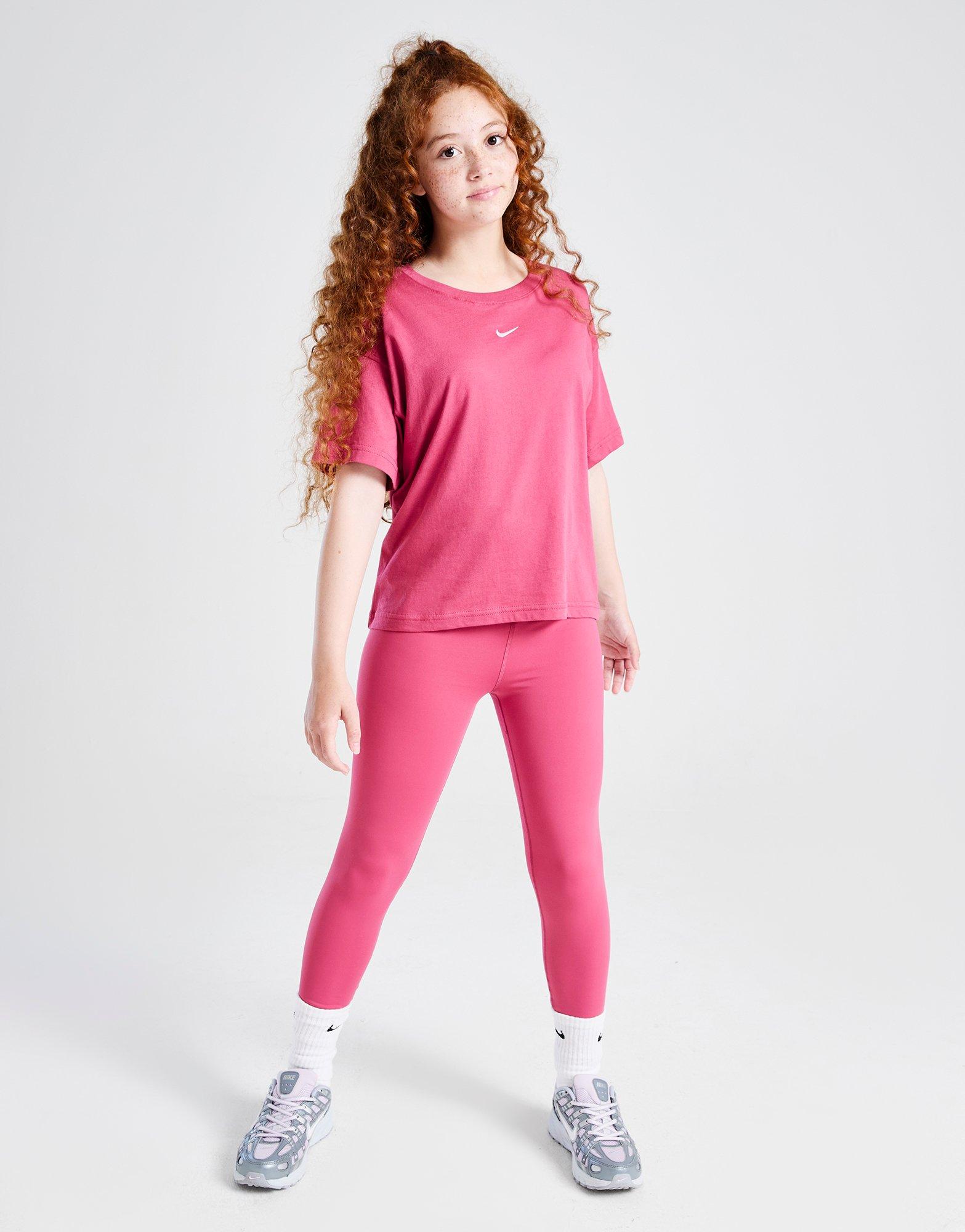 Nike Girls\' Boxy Essential T-Shirt Kinder